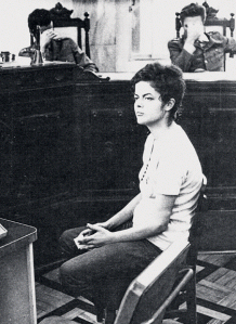 Dilma, siendo interrogada